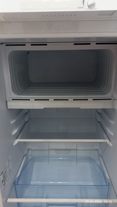 Продам холодильник бирюса