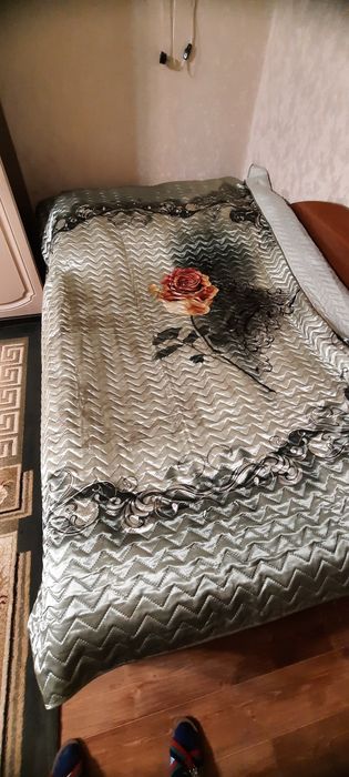 Покрывало зелёное длина 200 ширина 2,13