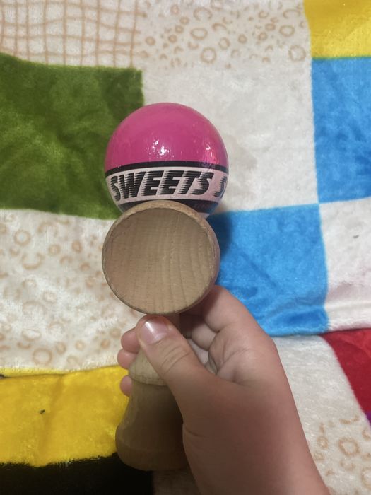 Kendama schimb/vând