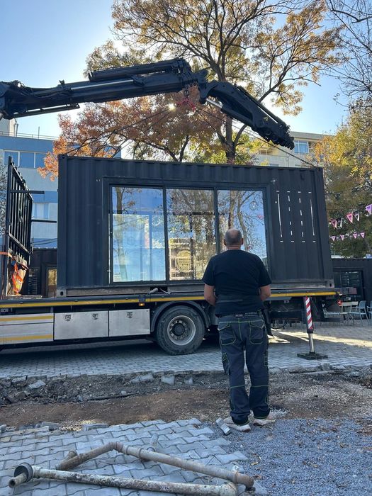 Камион с кран за София и страната