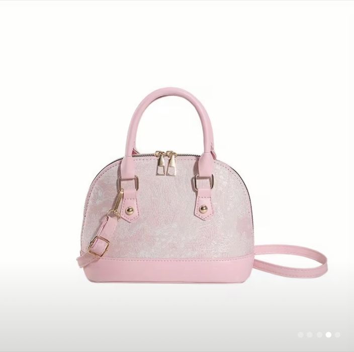 сумка розовая милая.