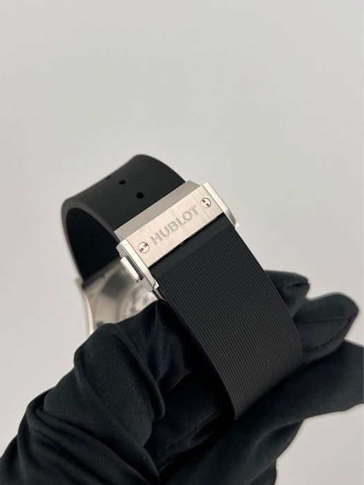 Наручные часы Hublot Classic Fusion