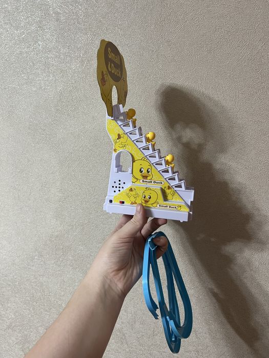 Музыкальная игрушка Утята на лестнице