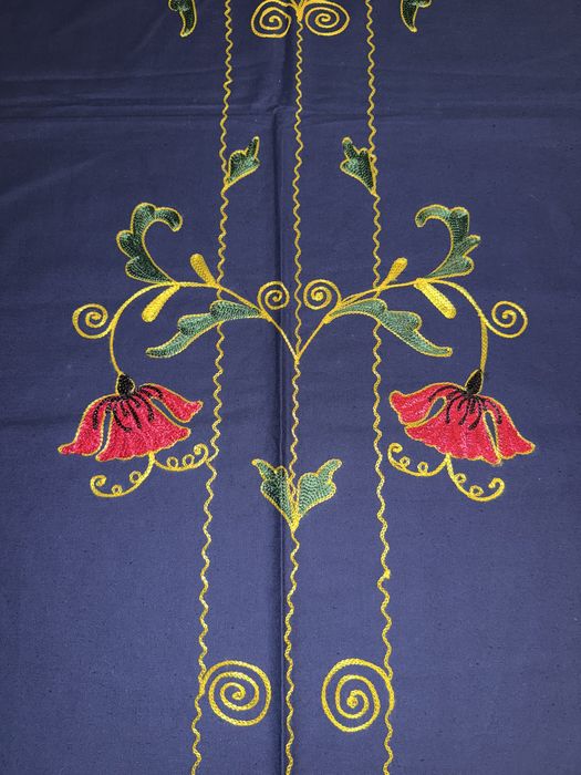 Продаётся занавески на дверь из хб с вышивкой в национальном стиле