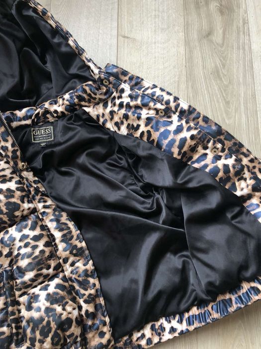 Детско яке Guess ново