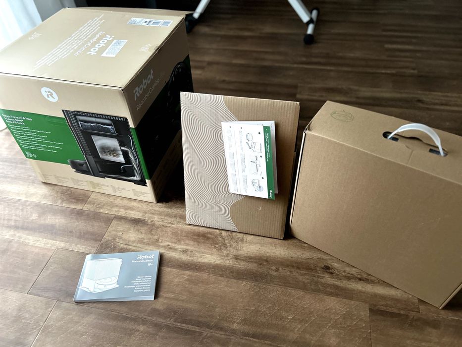 Прахосмукачка робот iRobot Roomba Combo j9+ 2в1