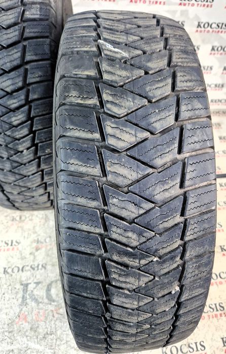 Anvelope second hand iarna m+s 215 70 15C Bridgestone