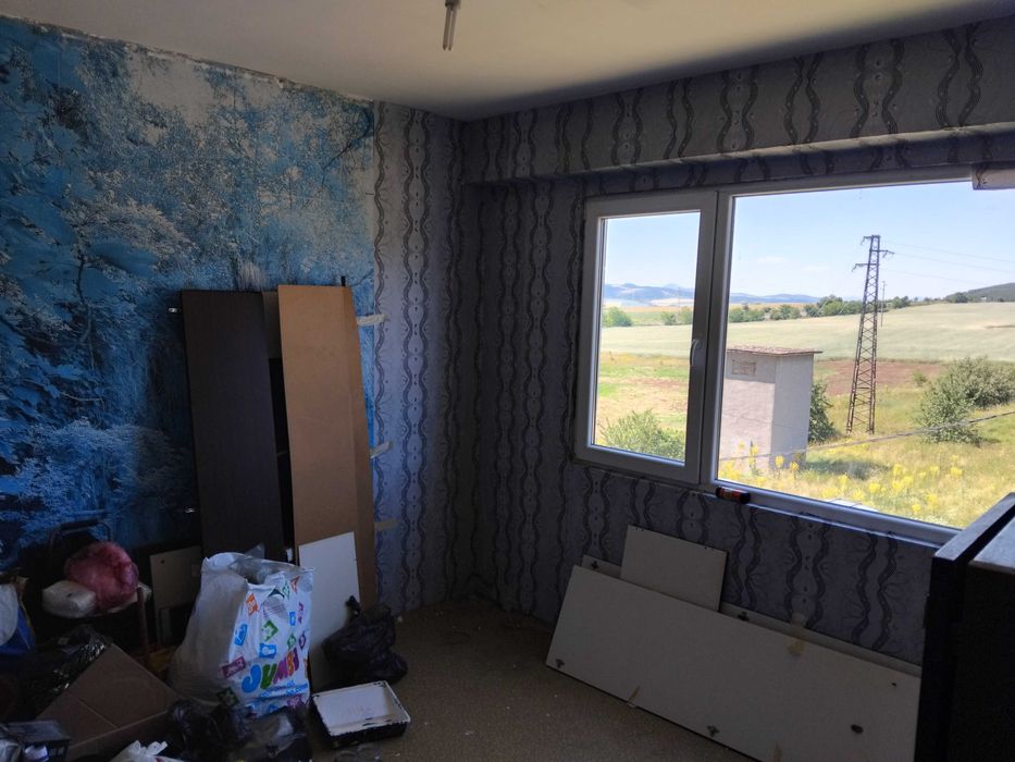 Продава се Двустаен апартамент в Радомир - 75 кв.м за 408 €/кв.м - Снимка #2