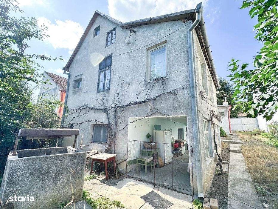 Casă DE VÂNZARE
Strada Avram Iancu, Târnăveni