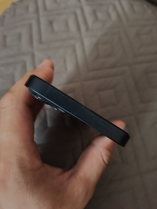 iPhone 13 128GB 100% baterie