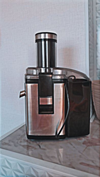 Соковыжималка Vitek VT-1631