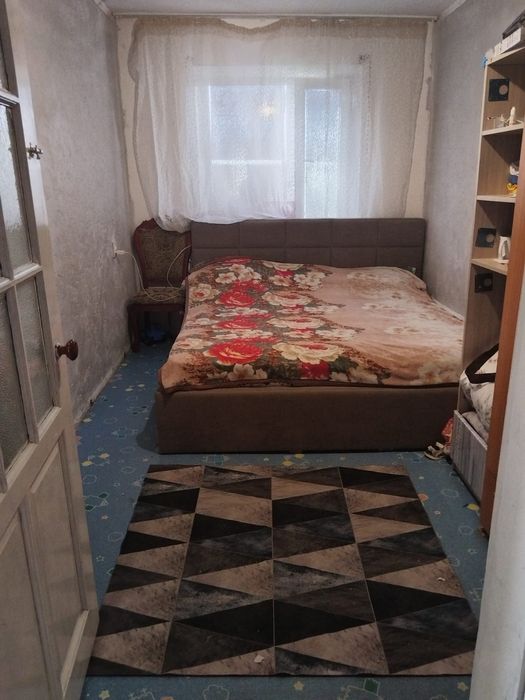 Продам 4х комнатную квартиру