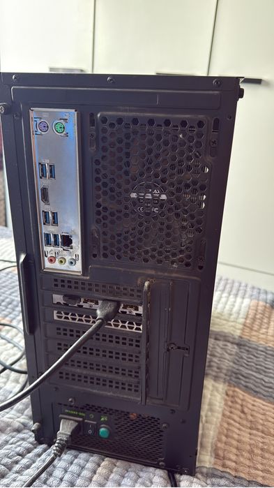 Игровой ПК (RTX 2060 Super, Intel Core I7-9700KF)