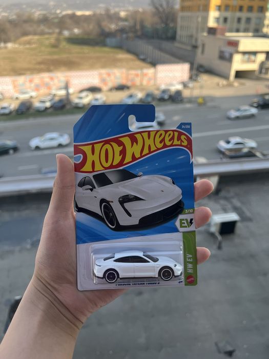 Хотвилсы.Мейны.Астана