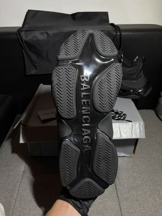 Balenciaga tripple S