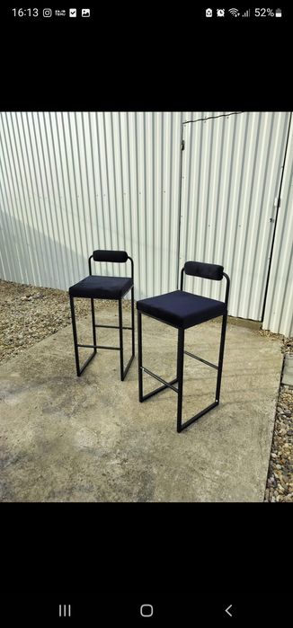 Scaune de bar negre