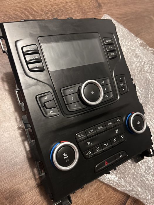 Display radio megane 4