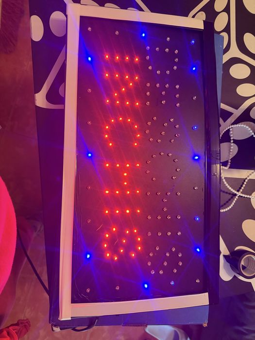 Reclama led Inchis