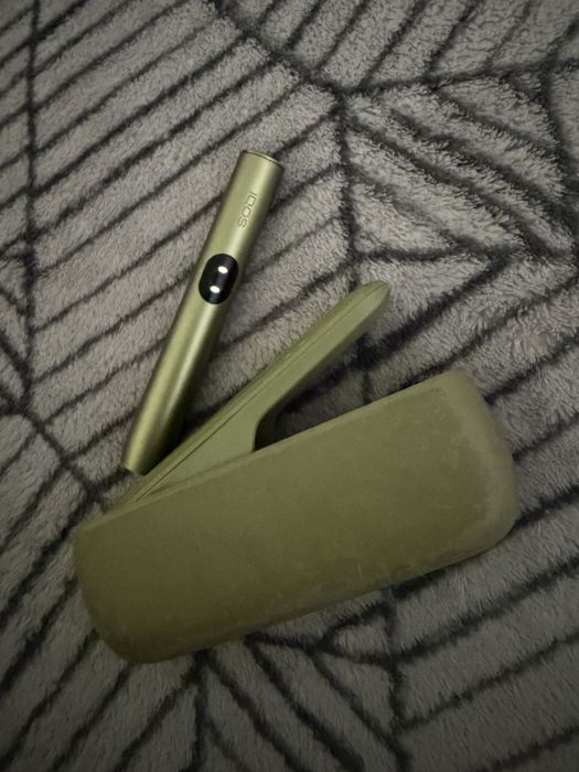 Iqos iluma i green