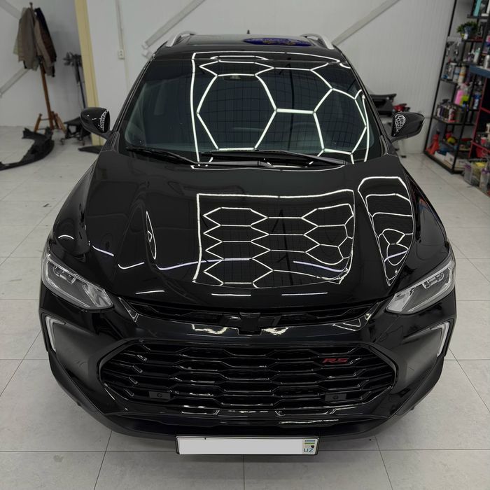 Tracker 2 2023 Premier Full Qora PropanGaz bor Xolati Ideal 950$ bilan