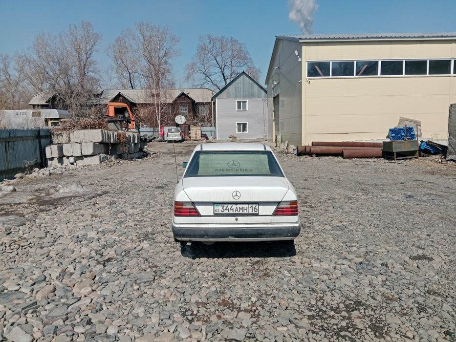 Продам Mercedes Benz 124