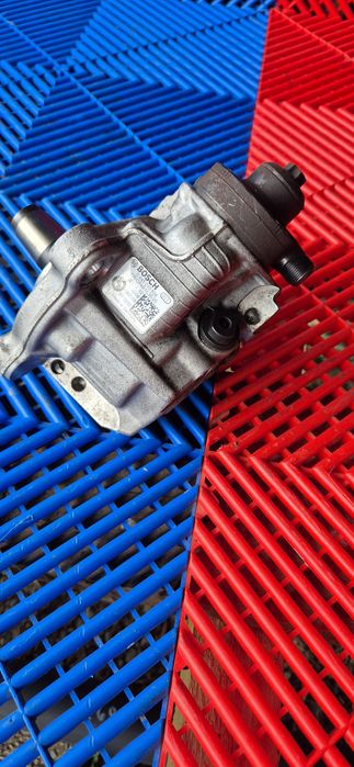 Pompa inalte  bmw x1 e84 2.0d N47 177cp euro 5  e60 e61 x3 e83