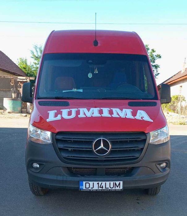Microbuz Mercedes Benz Sprinter 519 3.0Cdi, an 2020, euro 6, AC fata si spate, 21 locuri, stare perfecta