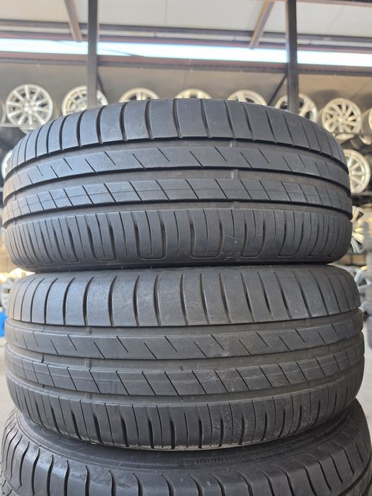 4 Броя 195/55/16 Goodyear 2x6,2mm  2x5,7mm