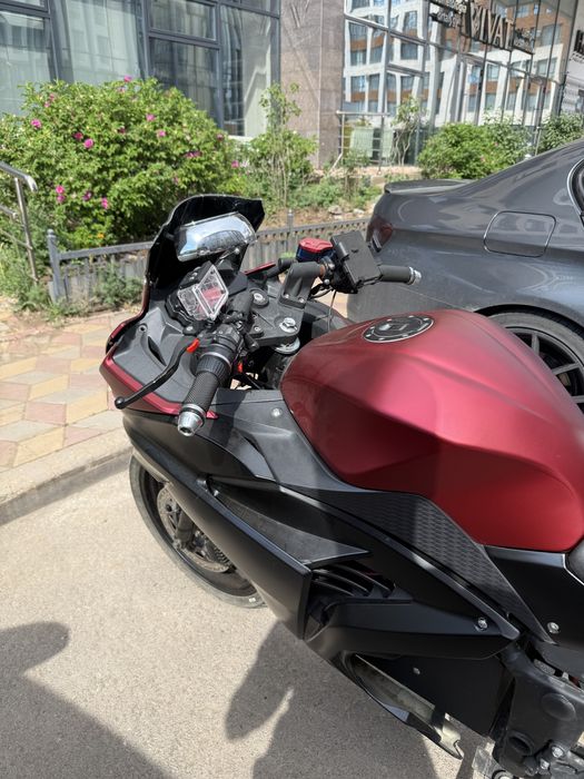 Yamaha R3 2023 года