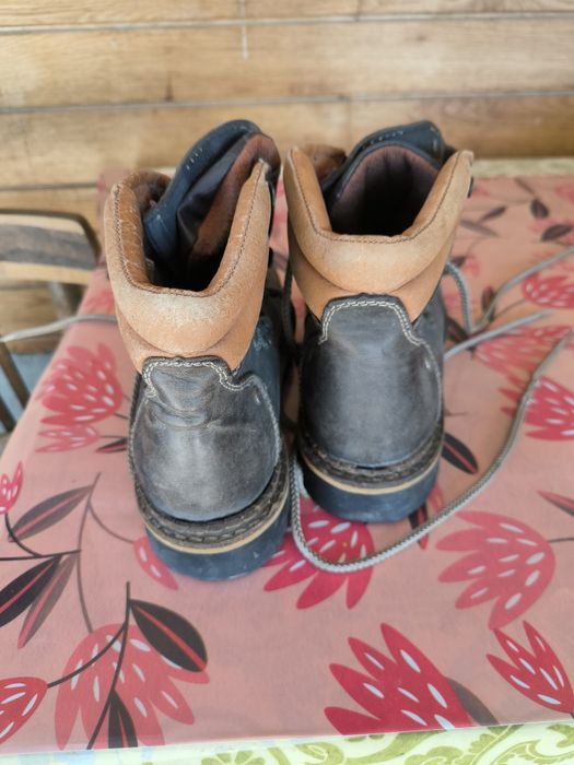 Туристически обувки Dockers hand made 40n.