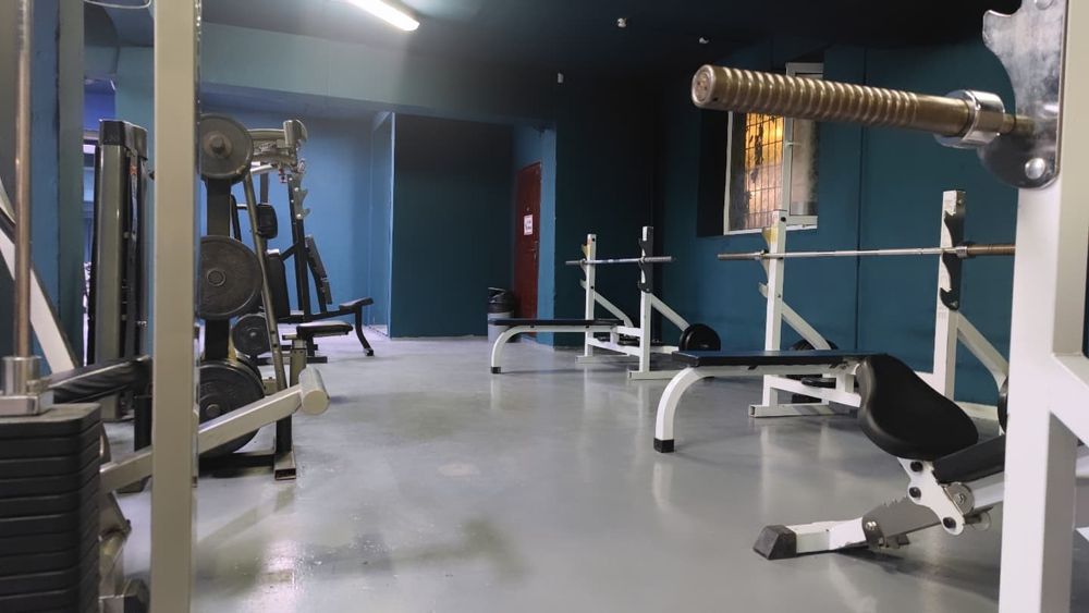 Продается оборудование для тренажерного зала