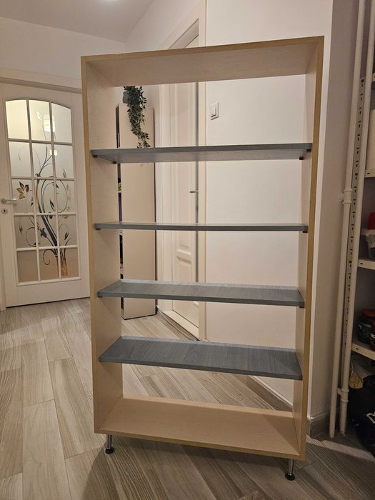 Biblioteca cu rafturi bej + bleu