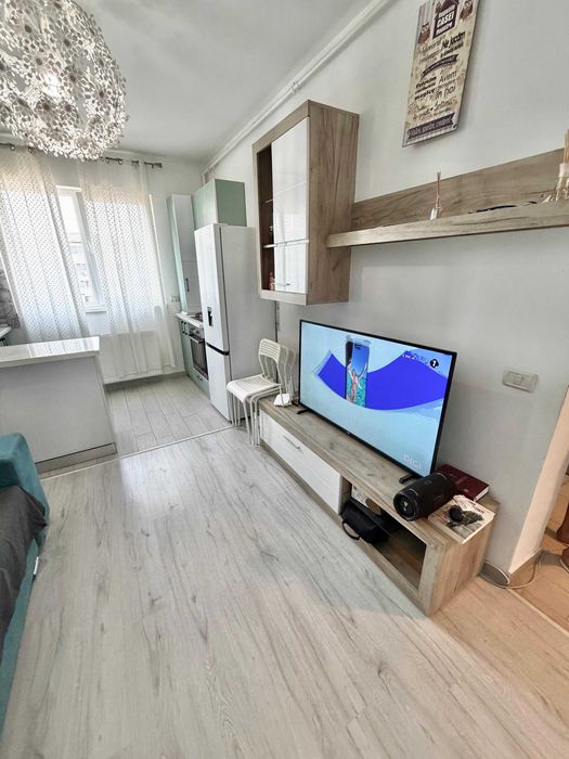 Apartament 2 camere mobilat Militari Residence - parcare proprie