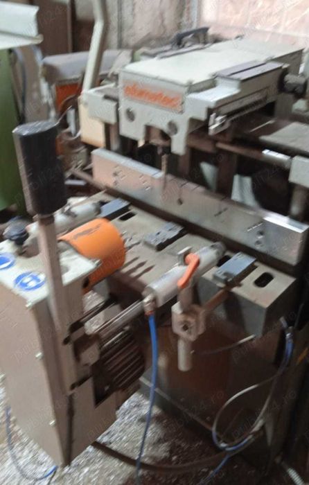 Vând pantograf pentru PVC Elumatec