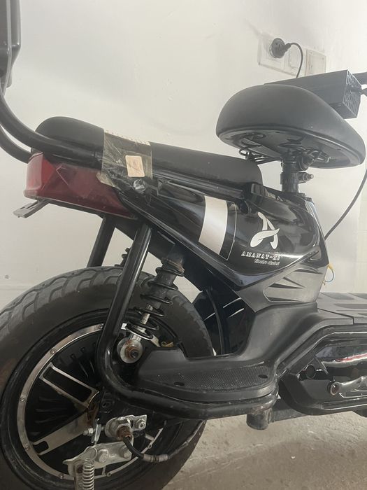 Скутер amanat x5