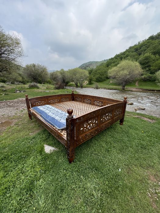 Тапчан тапчан тапчан