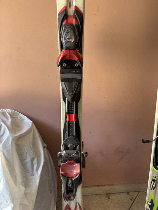 Ски Rossignol Zenith