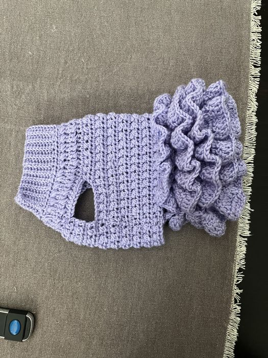 Рокля за куче ръчно израборена