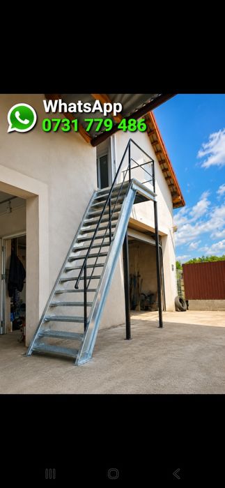 Scări metalice la comandă