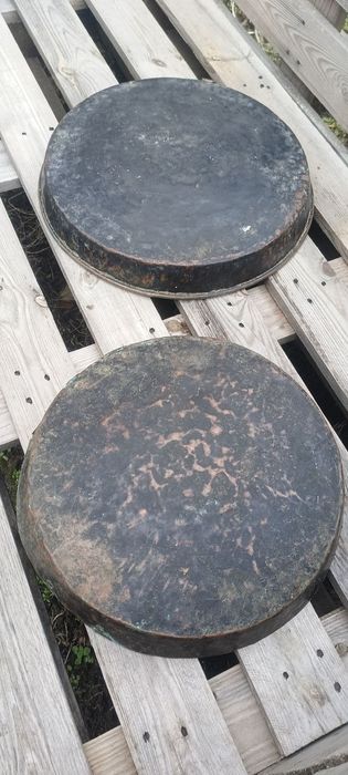 Продавам Медни тави