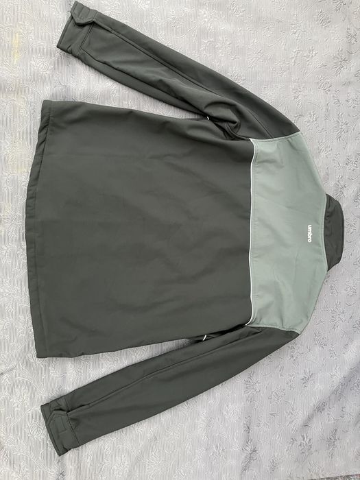 Jachetă Umbro (XL)