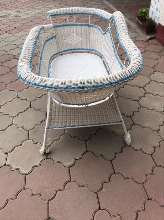 Десткая качалка, люлька