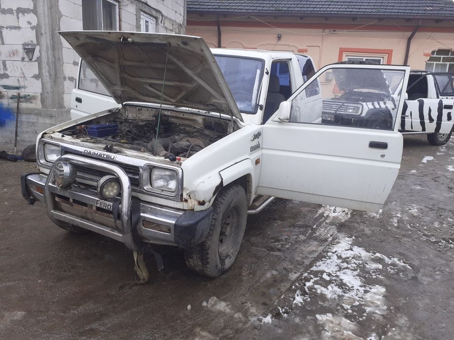 Feroza Daihastru   caroserie /mecanică/ motor / piese/luneta,radiator