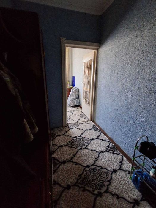 Продаётся 1х комн квартира на 3 этаже Ор-р 5 микрорайон Шайх Базарчик