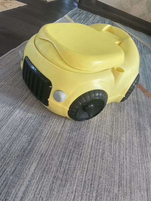 Продам горшок машинка