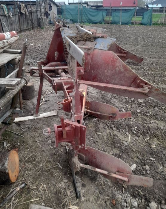 Tractor fiat+plug+freza