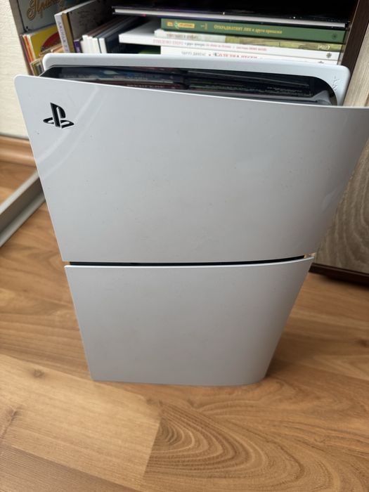 Playstation 5 slim disk editionс на 1 година ps5