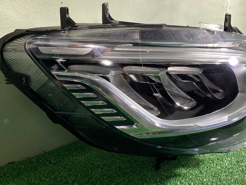 фар десен Mercedes Sprinter full Led 2018-2025 г. #1034V