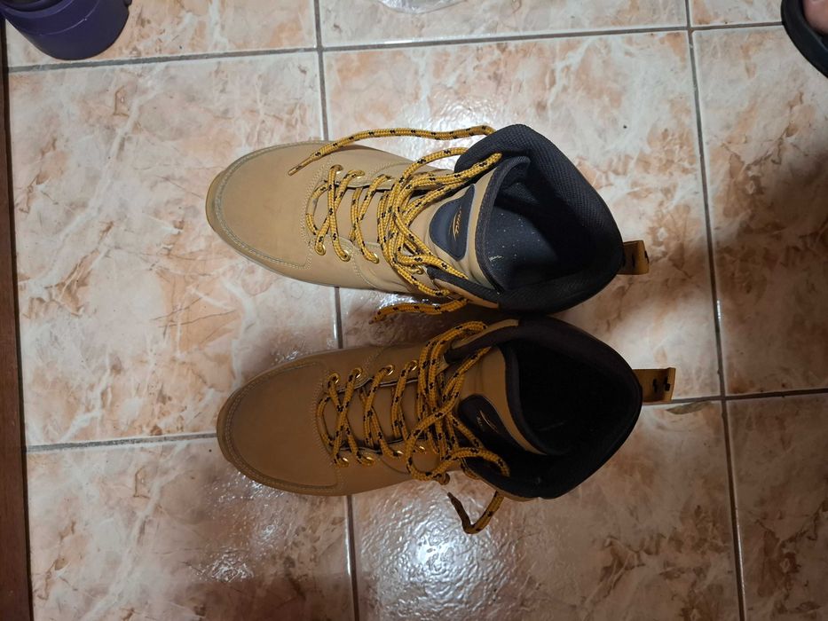 Nike manoa leather в отлично състояние