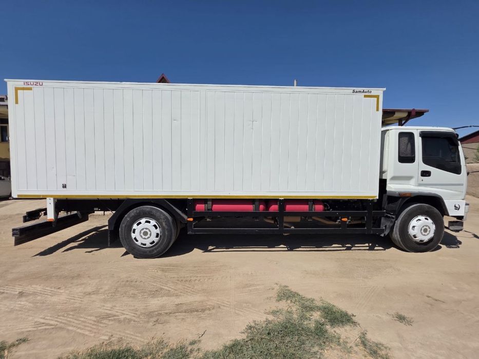 Isuzu 2021 yil 10 tonnalik